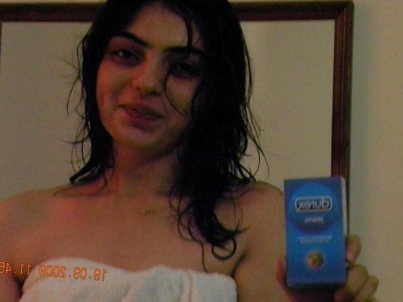 17P Desi babe Rasia 