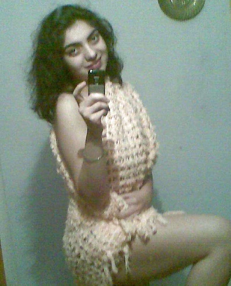 17P Desi babe Rasia 