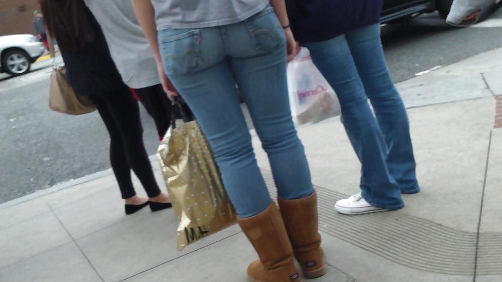 25P Teen ass & butt in blue jeans looking sexy