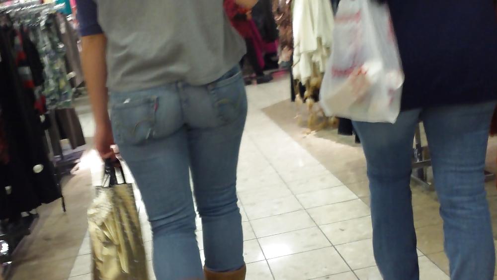 25P Teen ass & butt in blue jeans looking sexy