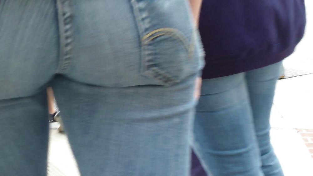 25P Teen ass & butt in blue jeans looking sexy