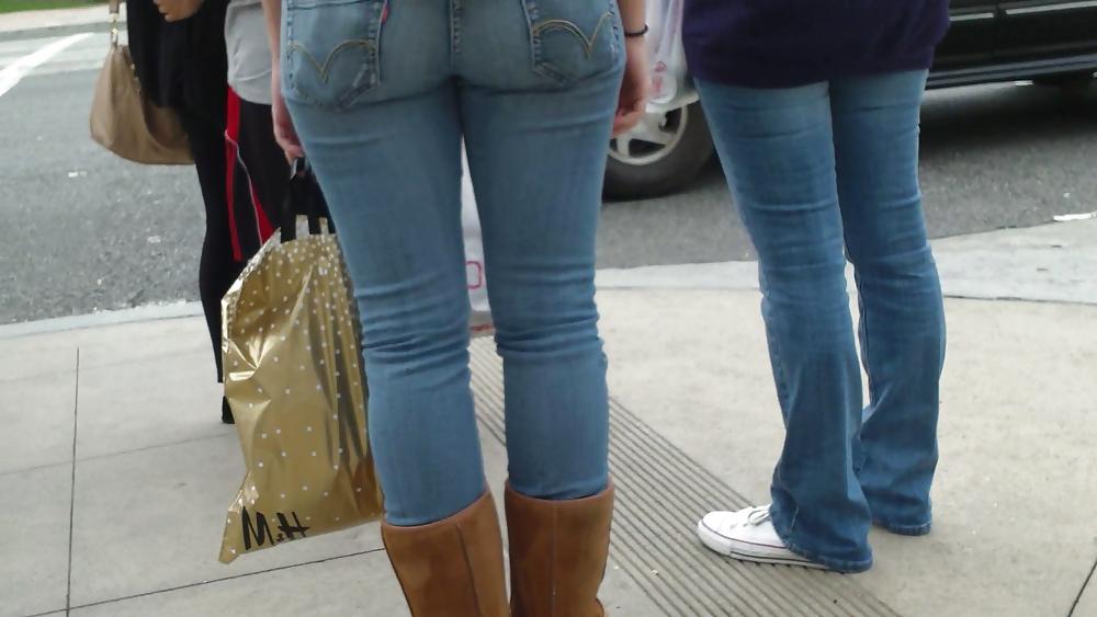 25P Teen ass & butt in blue jeans looking sexy
