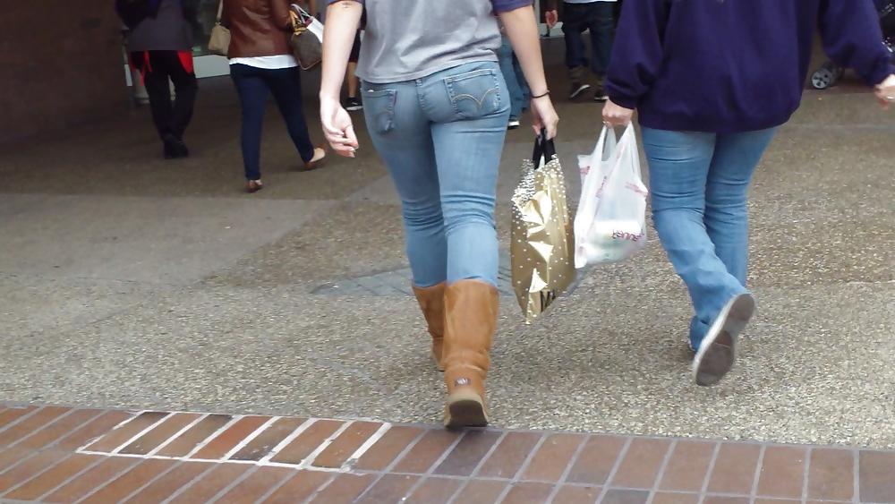 25P Teen ass & butt in blue jeans looking sexy