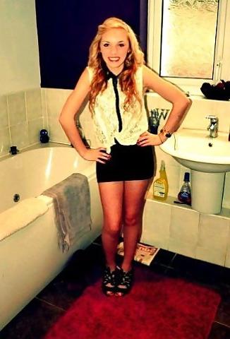 25P Petite Teens I Found On 'AdultPicShare.com'