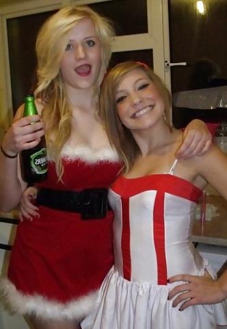 25P Petite Teens I Found On 'AdultPicShare.com'