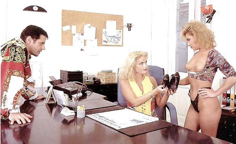 21P Two blondes taking on a guy in the office