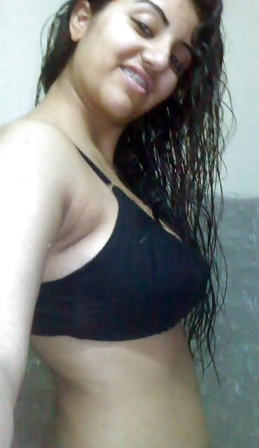 25P INDIAN DESI BABES UNDERCOVER (UPDATED DAILY)
