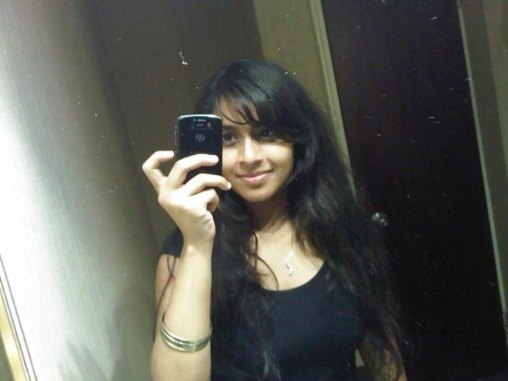 25P INDIAN DESI BABES UNDERCOVER (UPDATED DAILY)