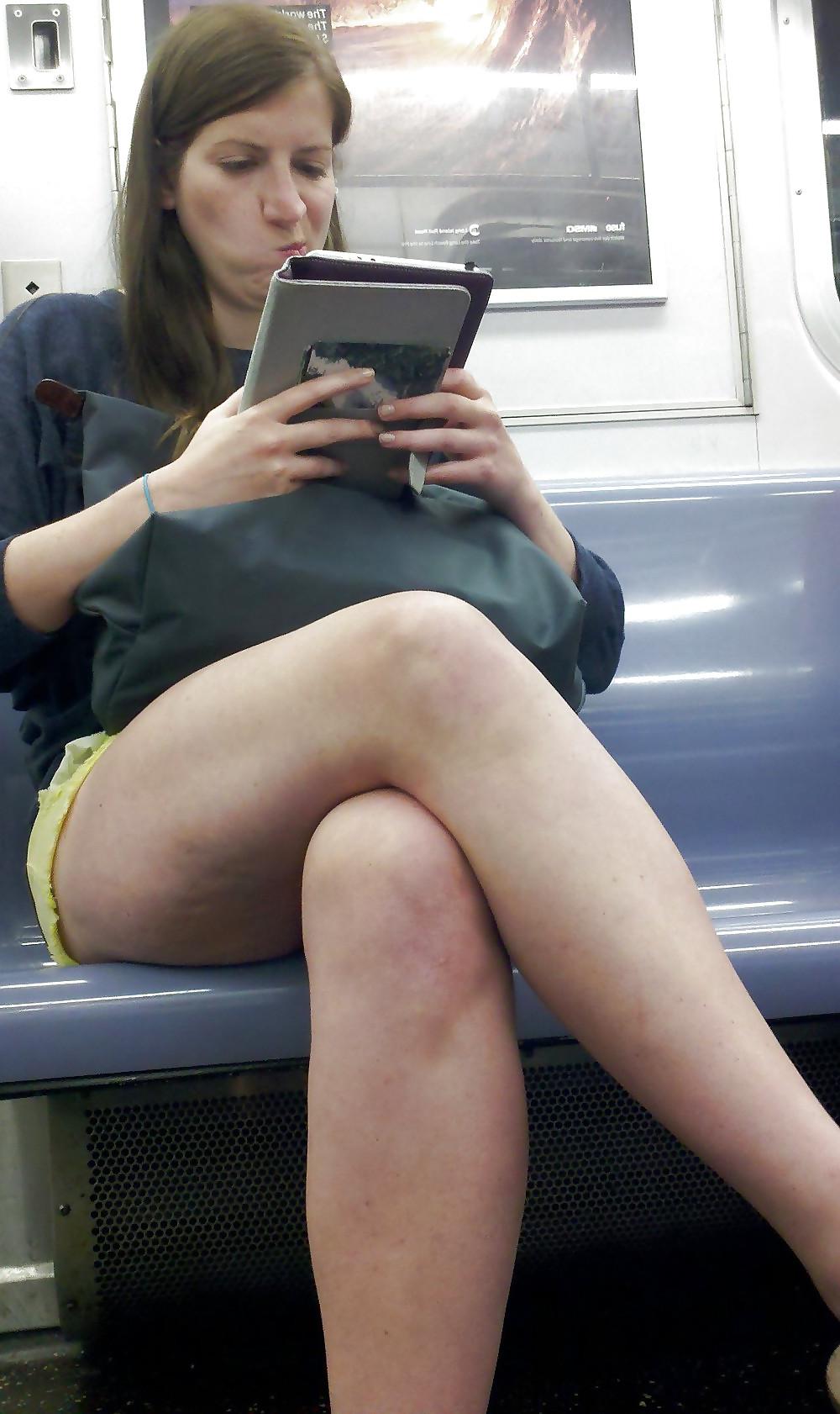 11P New York Subway Girls Compilation 1 - Legs and Thighs