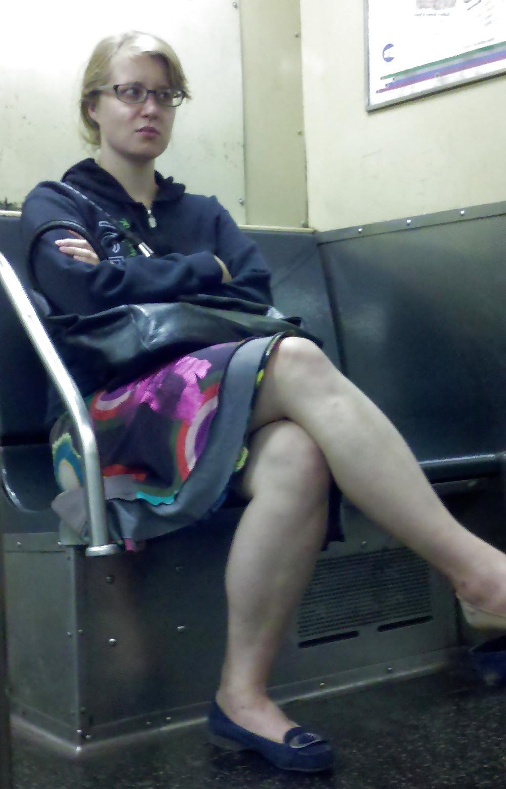 11P New York Subway Girls Compilation 1 - Legs and Thighs