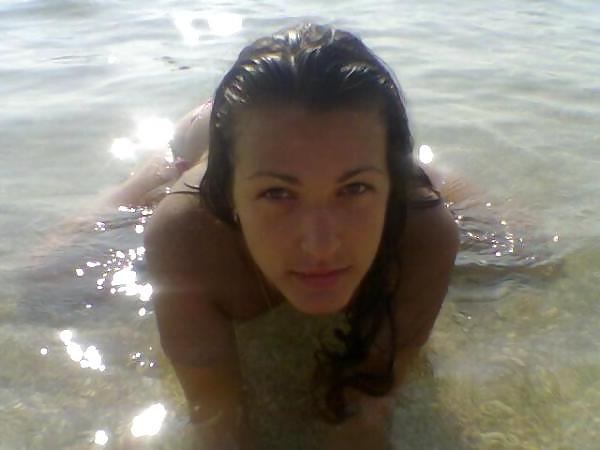 25P Beauty's and the beach