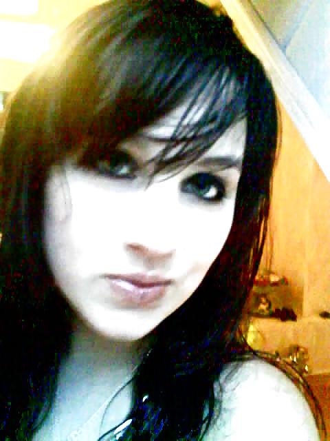 14P Hot self-pics - black and white