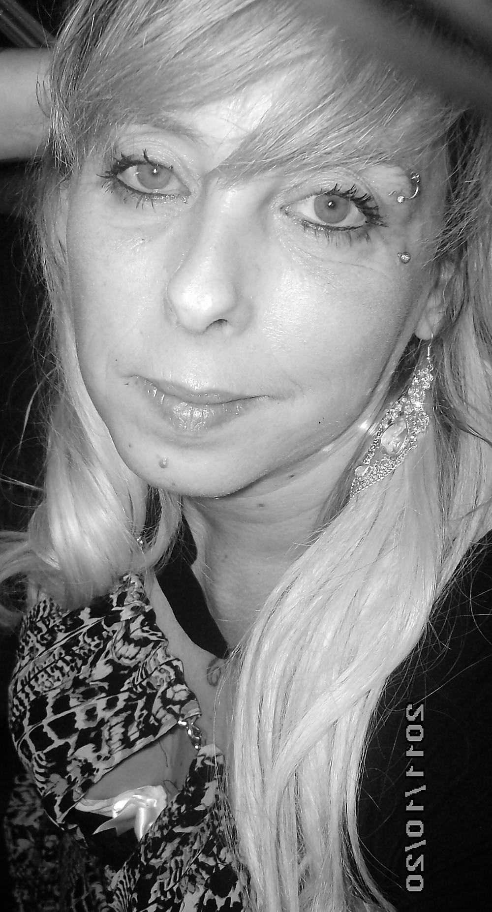 10P Happy new year 2012