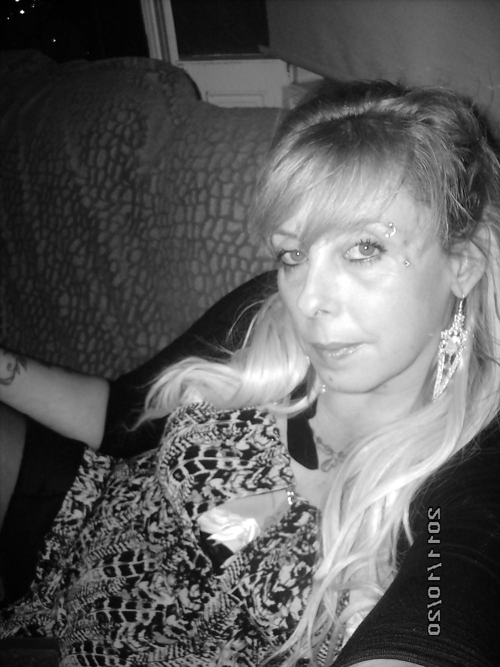 10P Happy new year 2012