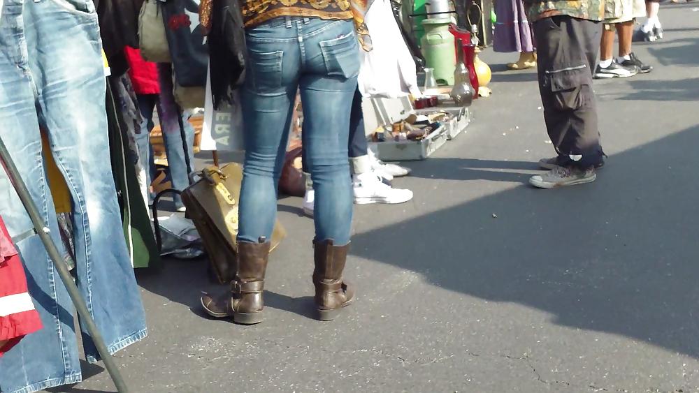 25P Sexy teen hippie butt & ass in blue jeans