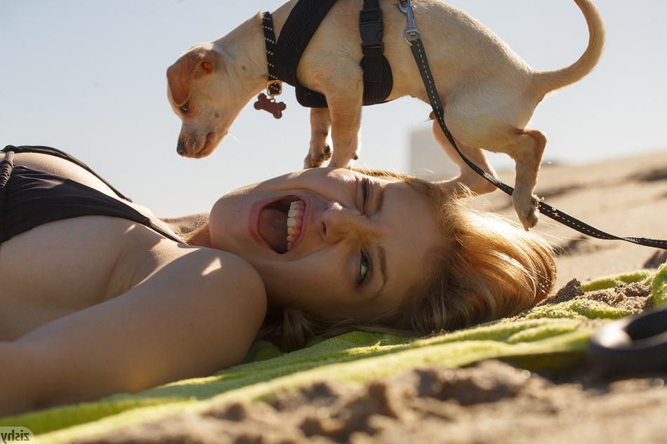 8P Girlfriend Weekday Beach Day 