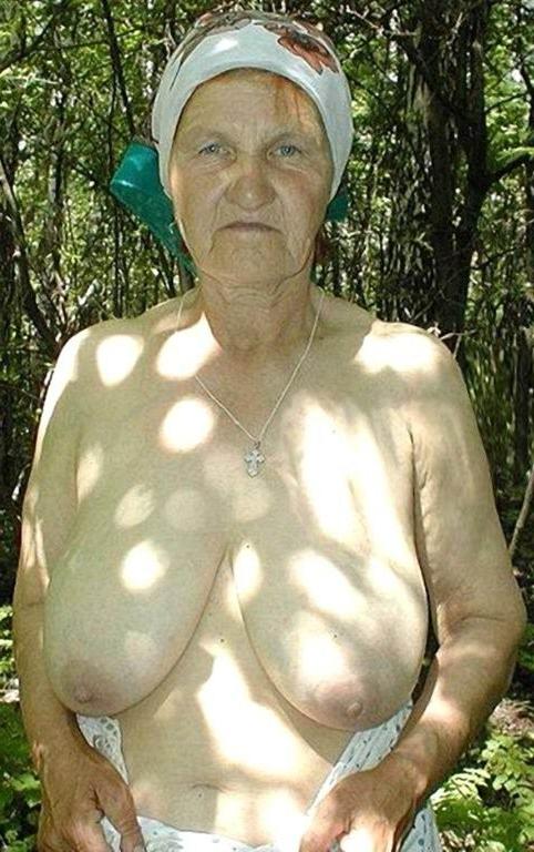 15P old women with big saggy wrinkly boobs