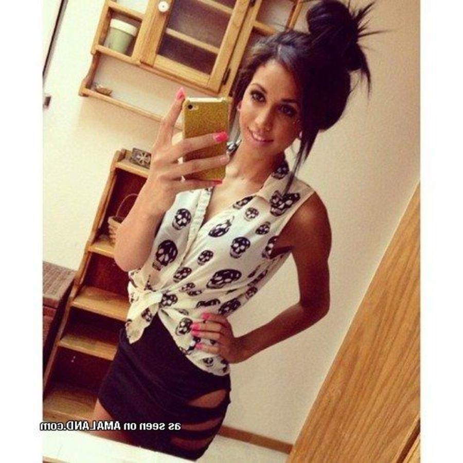 12P Compilation of sexy naughty chicks camwhoring for their bfs