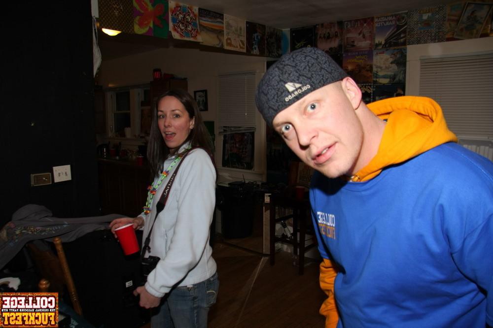 12P Awesome mardi gras party with plenty of super hot teen whores