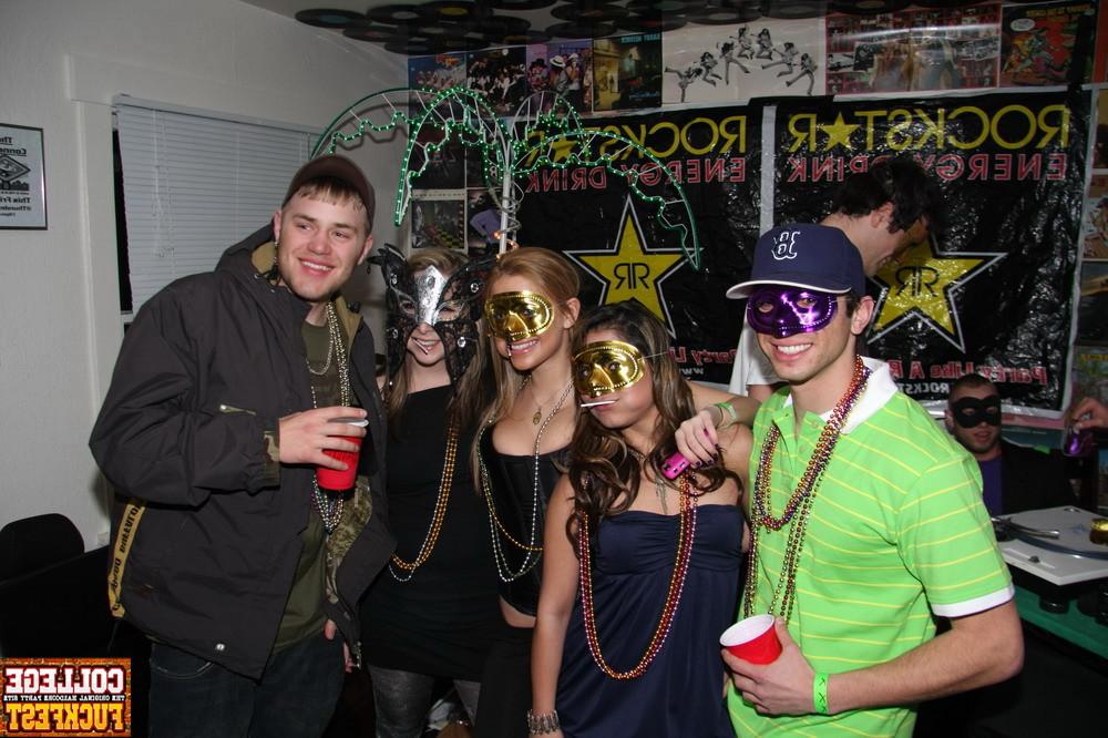 12P Awesome mardi gras party with plenty of super hot teen whores