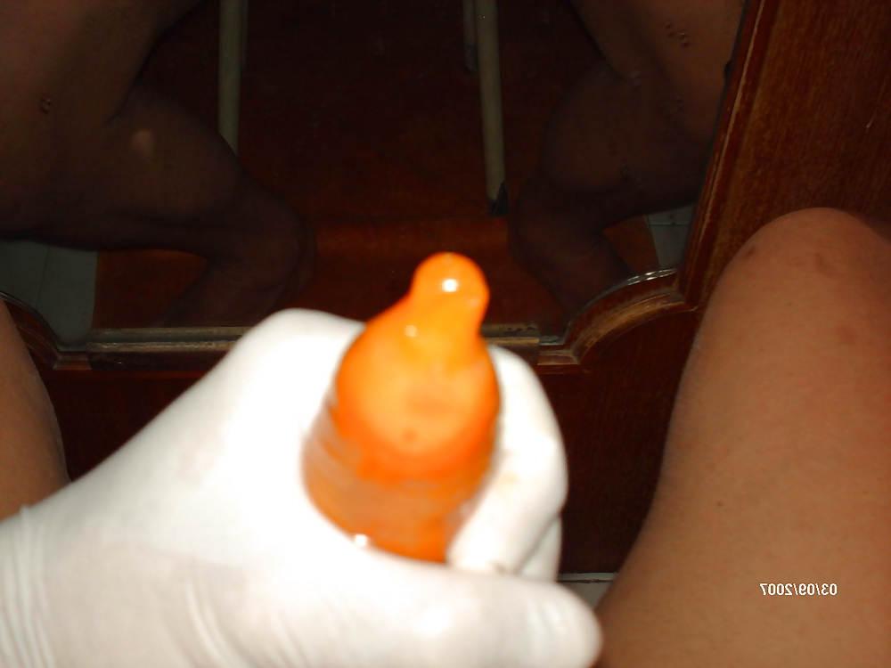 6P Condom all'arancia. Orange-flavoured condom