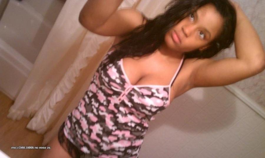 12P Compilation of kinky sexy chicks selfshooting at home