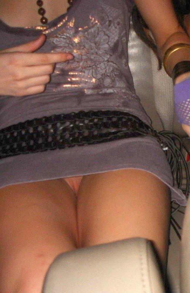 21P Public upskirt shots pussy flashing upskirt photos