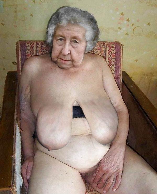 15P old busty ladies posing and in action