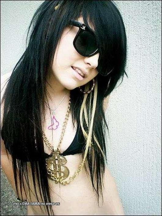 12P Nice steamy compilation of sultry punk honeys