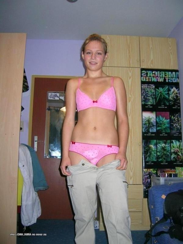 9P Compilation of sexy amateur honeys posing for their lovers