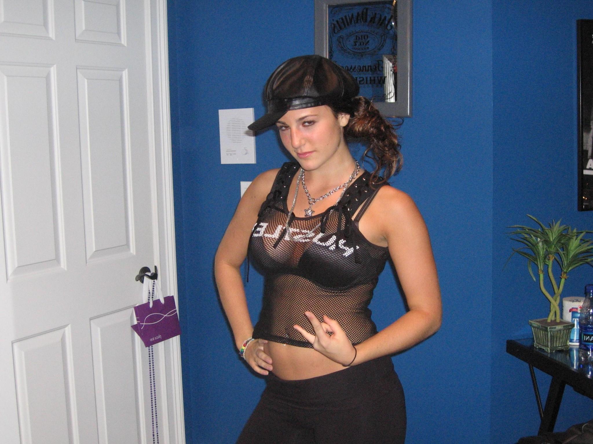 15P Real college party girlfriends fucking