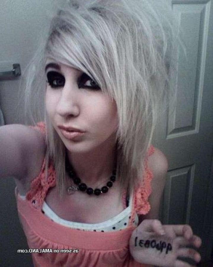 12P Nice pic compilation of lovely amateur babes selfshooting