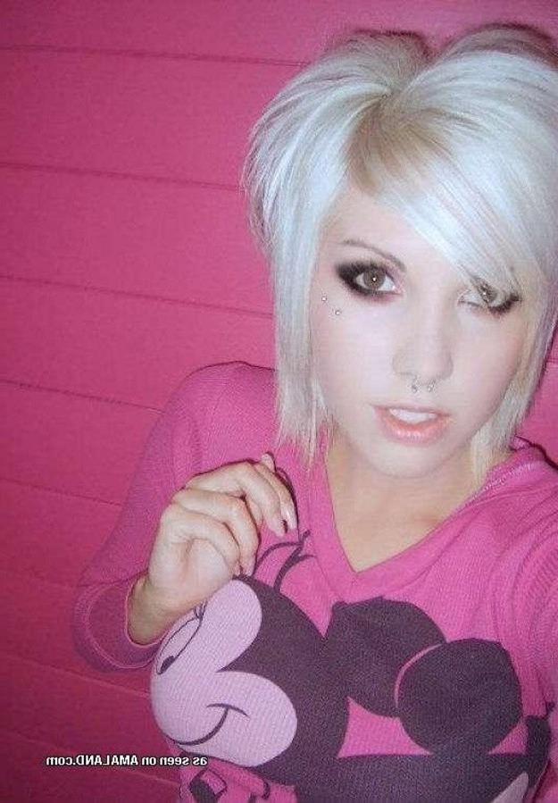 12P Nice pic compilation of lovely amateur babes selfshooting