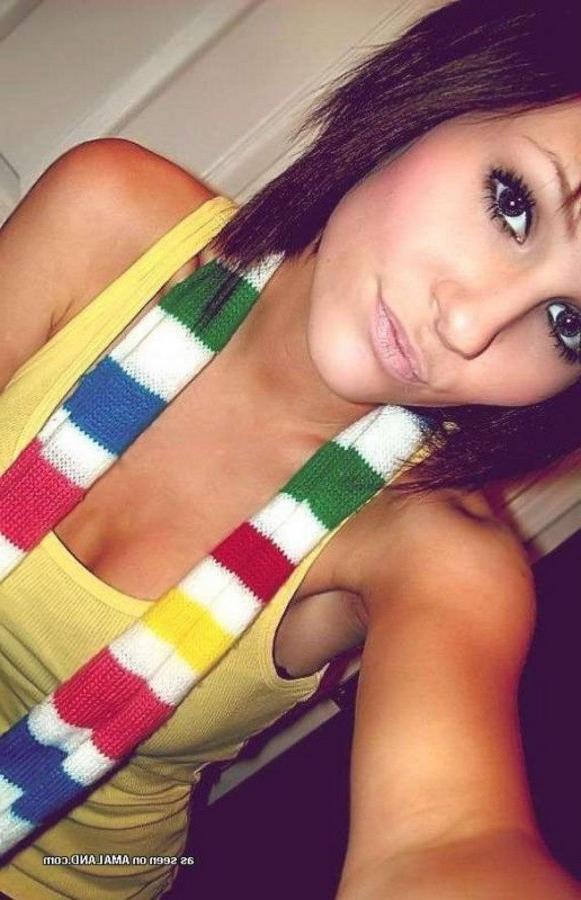 12P Nice pic compilation of lovely amateur babes selfshooting