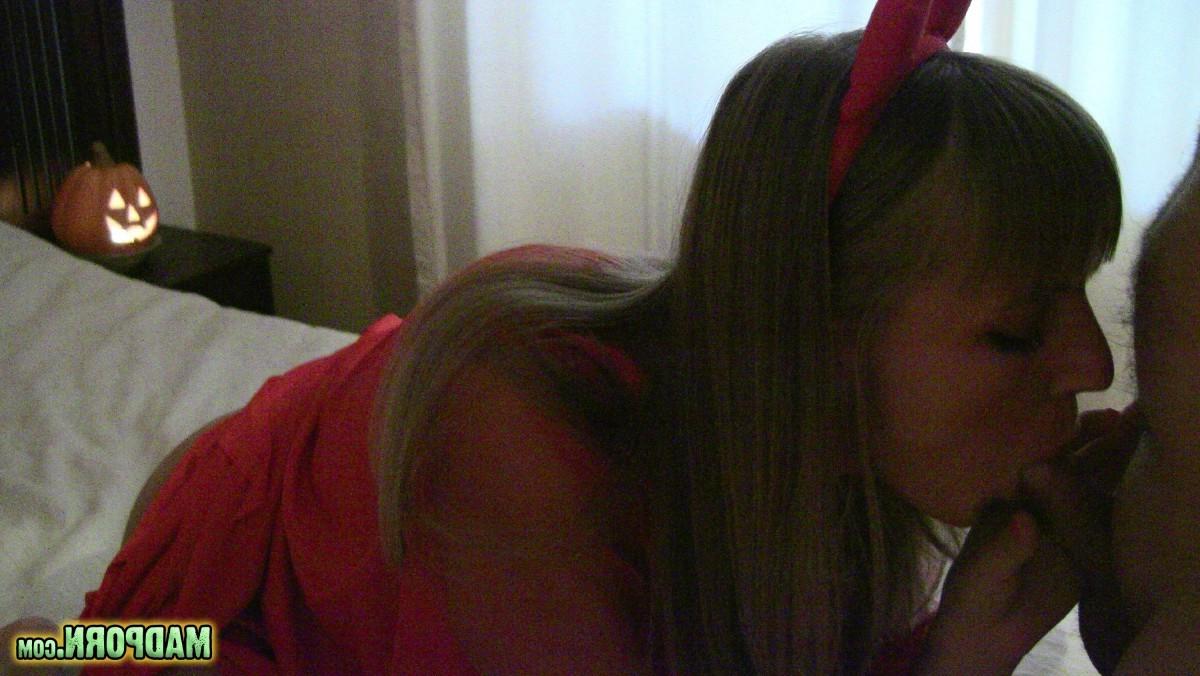 11P Hot halloween babe dressed up as a devil sucks her man's cock