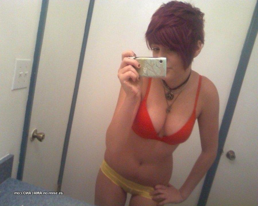 12P Compilation of sexy amateur babes selfshooting at home