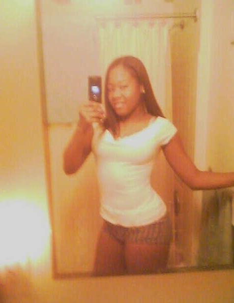 12P Photo compilation of sexy ebony selfpic babes