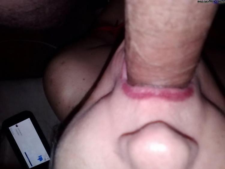 15P Amateur wives suck and eat cum