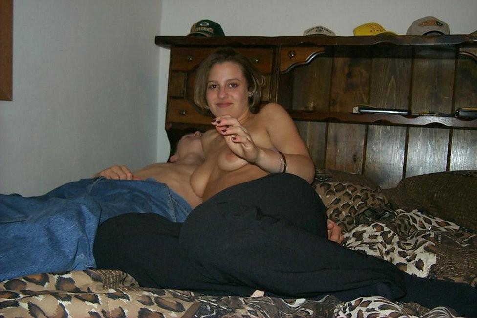 6P 18 teen ex gfs getting naked on camera