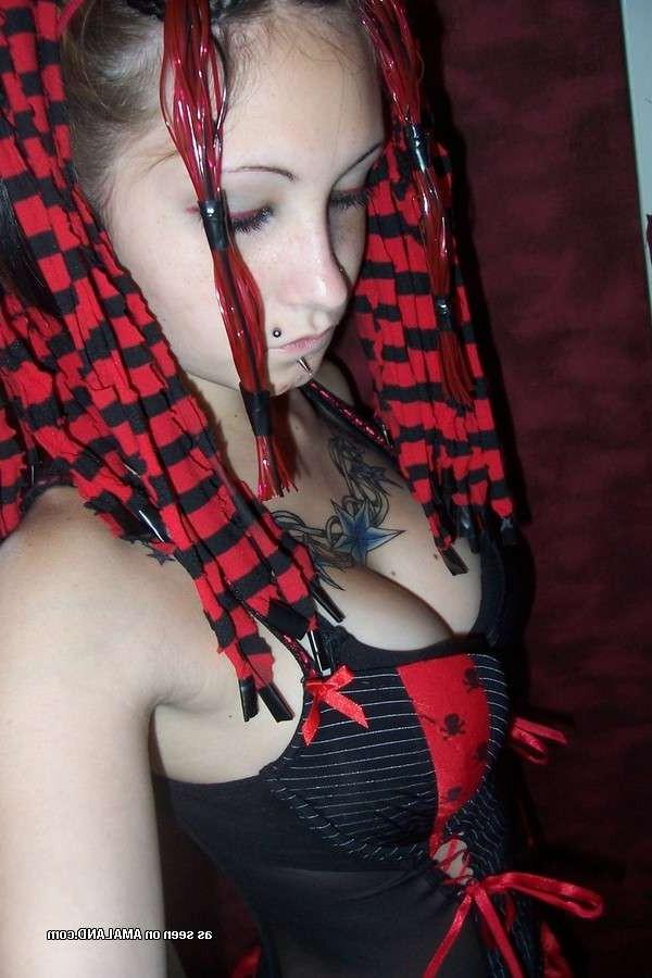 10P Nice photo compilation of hot and naughty groupies