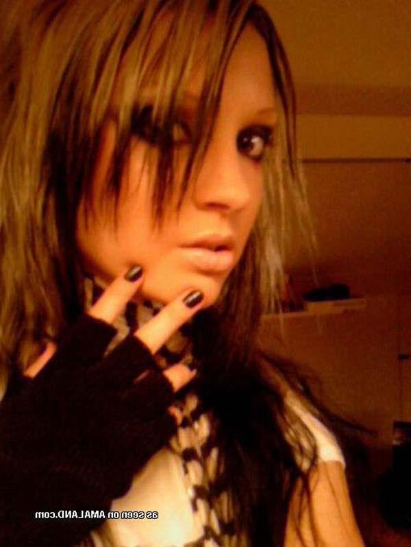 10P Nice photo compilation of hot and naughty groupies