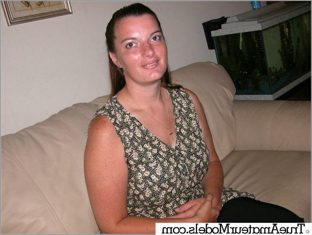 10P Year Old Elementary School Teacher Spreading Hairy Pussy