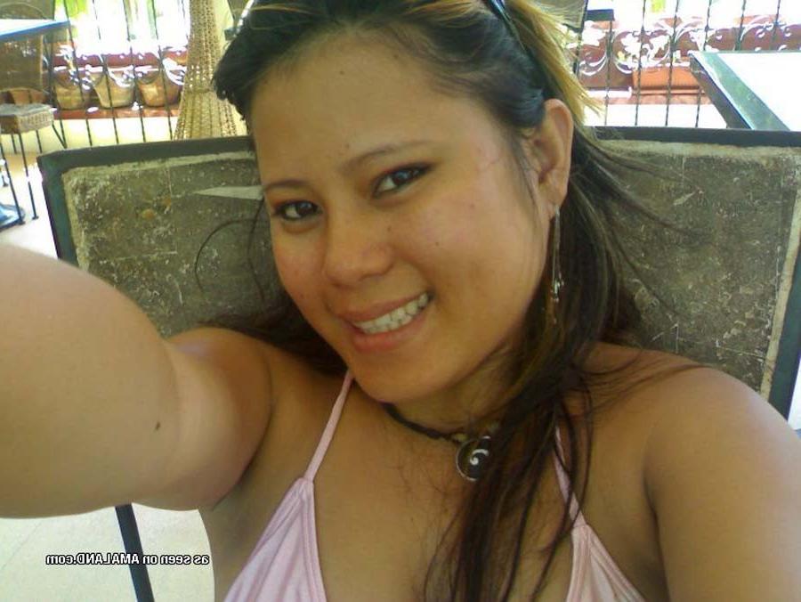 10P photo compilation of a filipina hottie posing with her bf