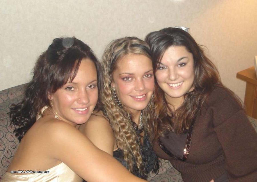 10P photo compilation of naughty amateur lesbians