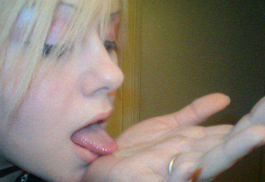10P Compilation of various pictures of messy cumshots