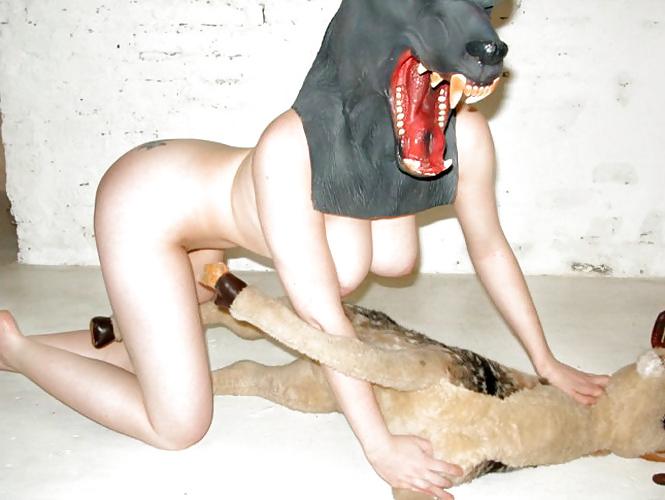 23P Girls with teddy bear