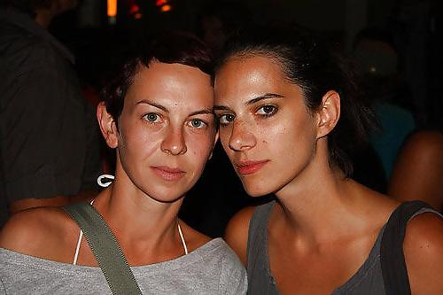 22P Facebook lesbians