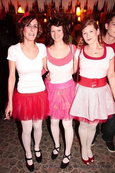 22P Facebook lesbians