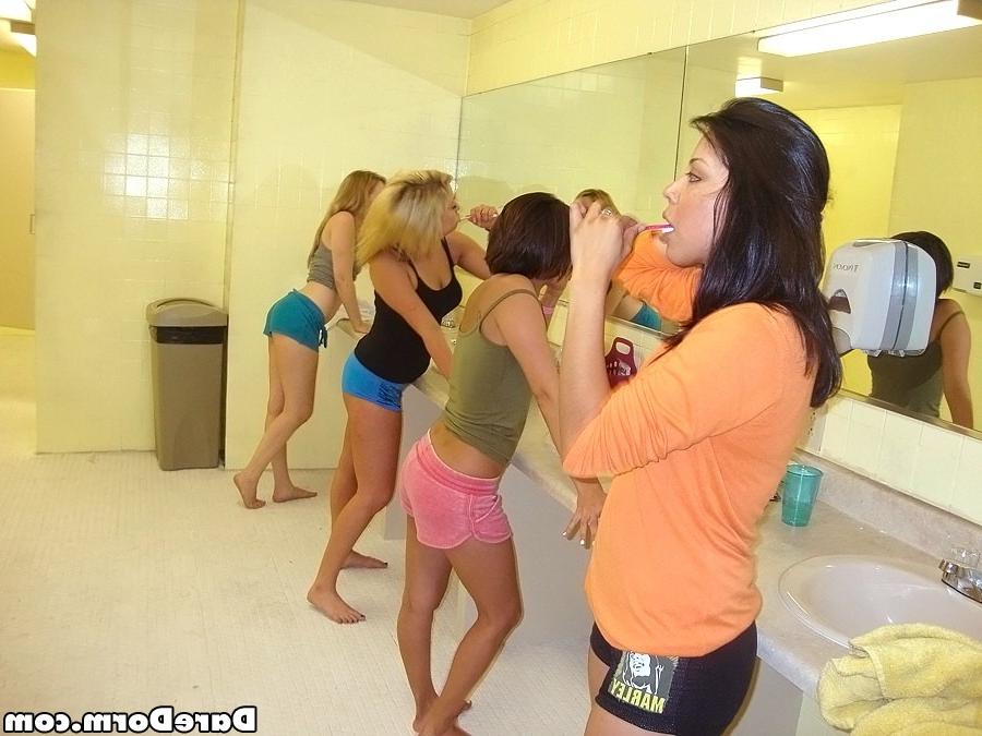 8P College coeds dorm party