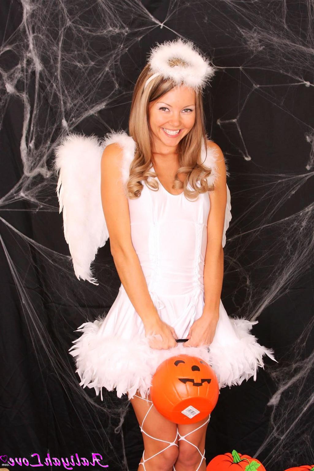 18P Aaliyah Love dresses up as a horny Halloween angel
